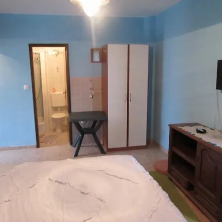 In Razanac Ii Apartamento *